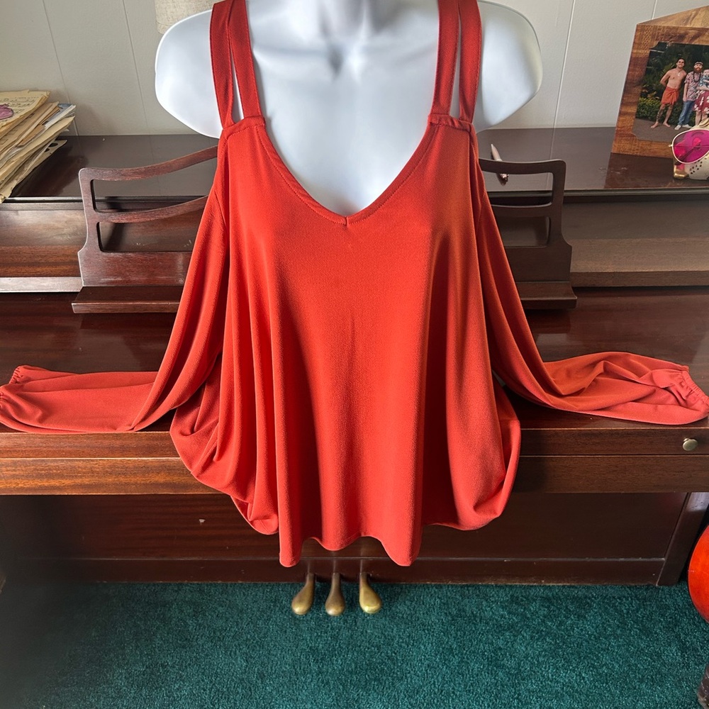 Torrid off the shoulder orange blouse size 1